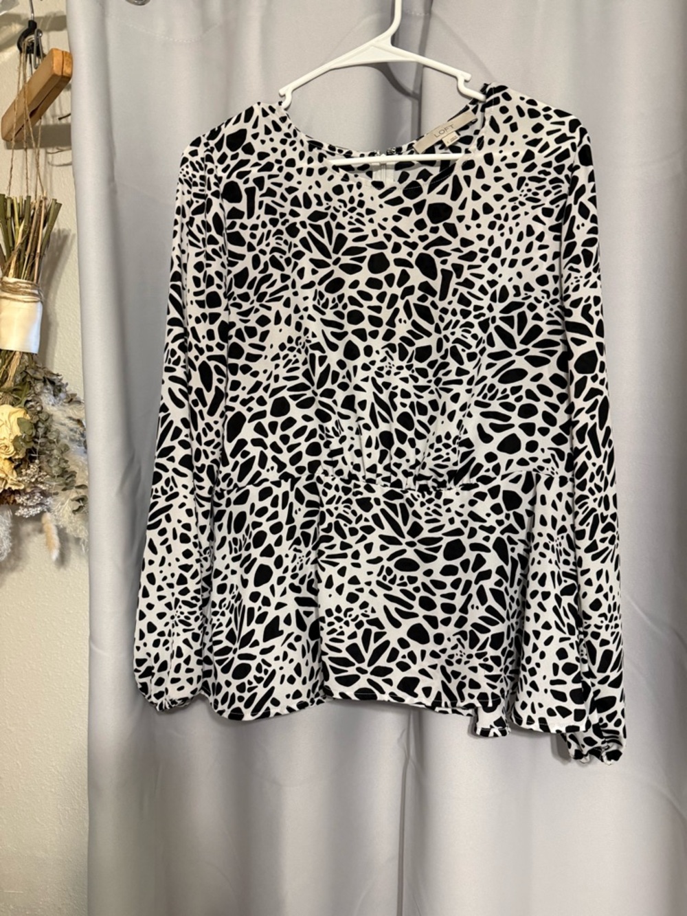 LOFT Black and White Printed Long-Sleeve Peplum Blouse